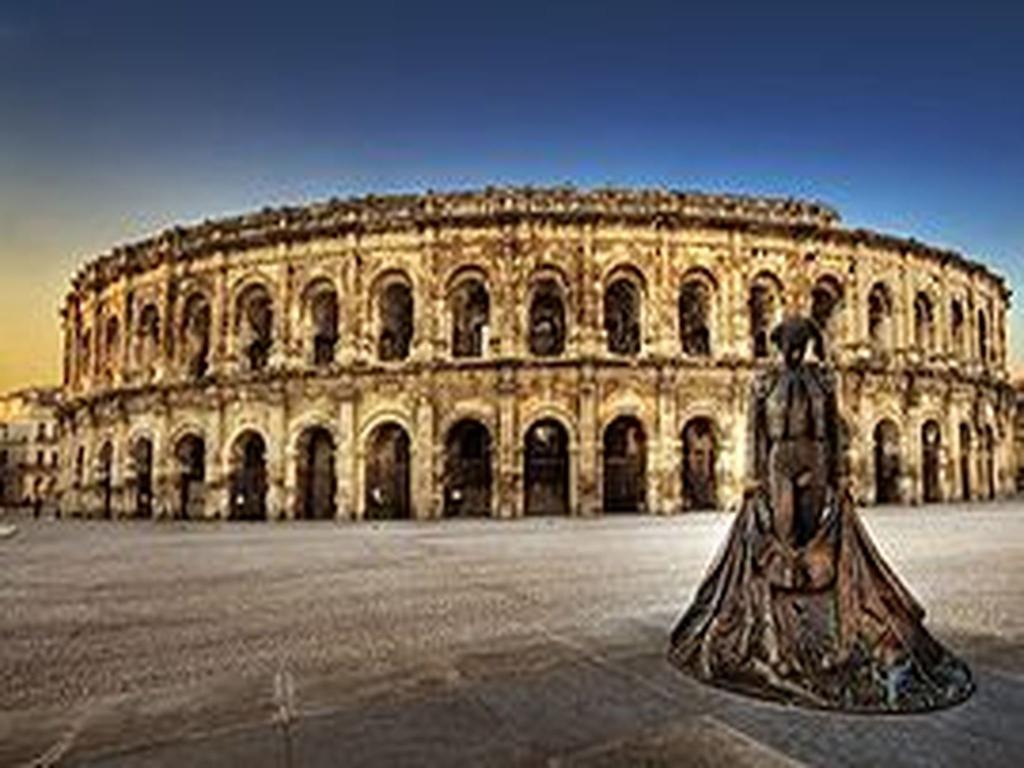 Chambres D'Hotes Des Huppes Ним Екстериор снимка