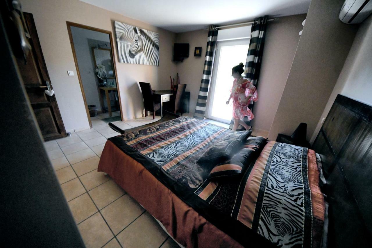 Chambres D'Hotes Des Huppes Ним Екстериор снимка